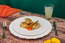 Menú 2. Suprema en salsa de naranja.